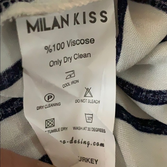 Off the shoulder blouse - Picture 4 of 4